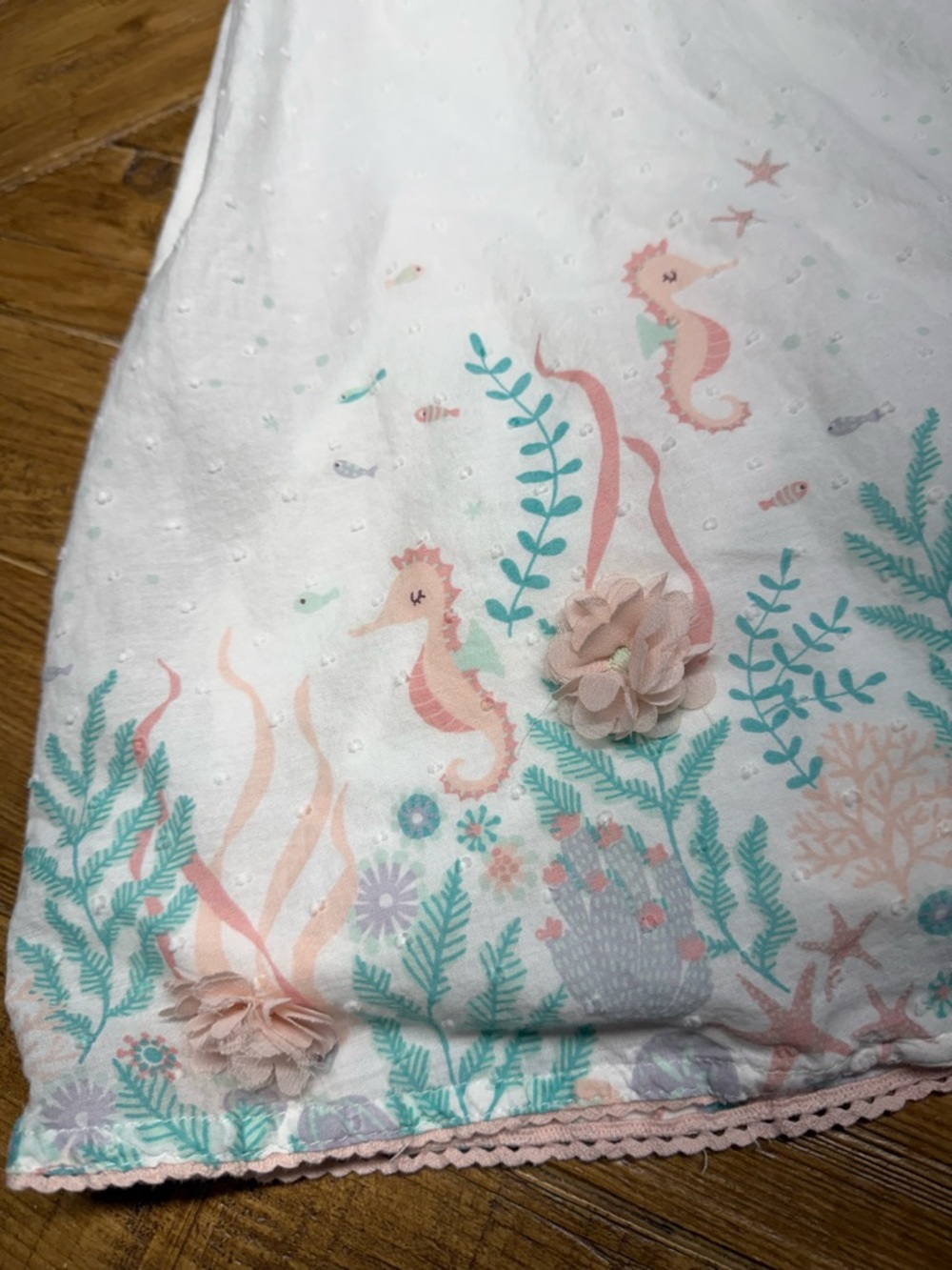 Cupcakes and Cashmere Girls Seahorse Dress Size 7 White Cotton Eyelet - Picture 5 of 13